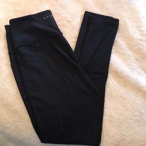 Victoria’s Secret leggings